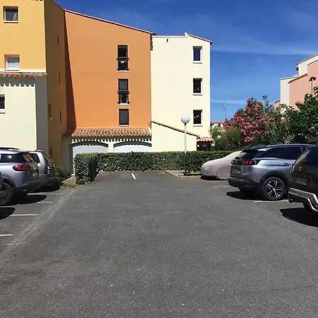 6 Pers Avec Piscine Et Parking *